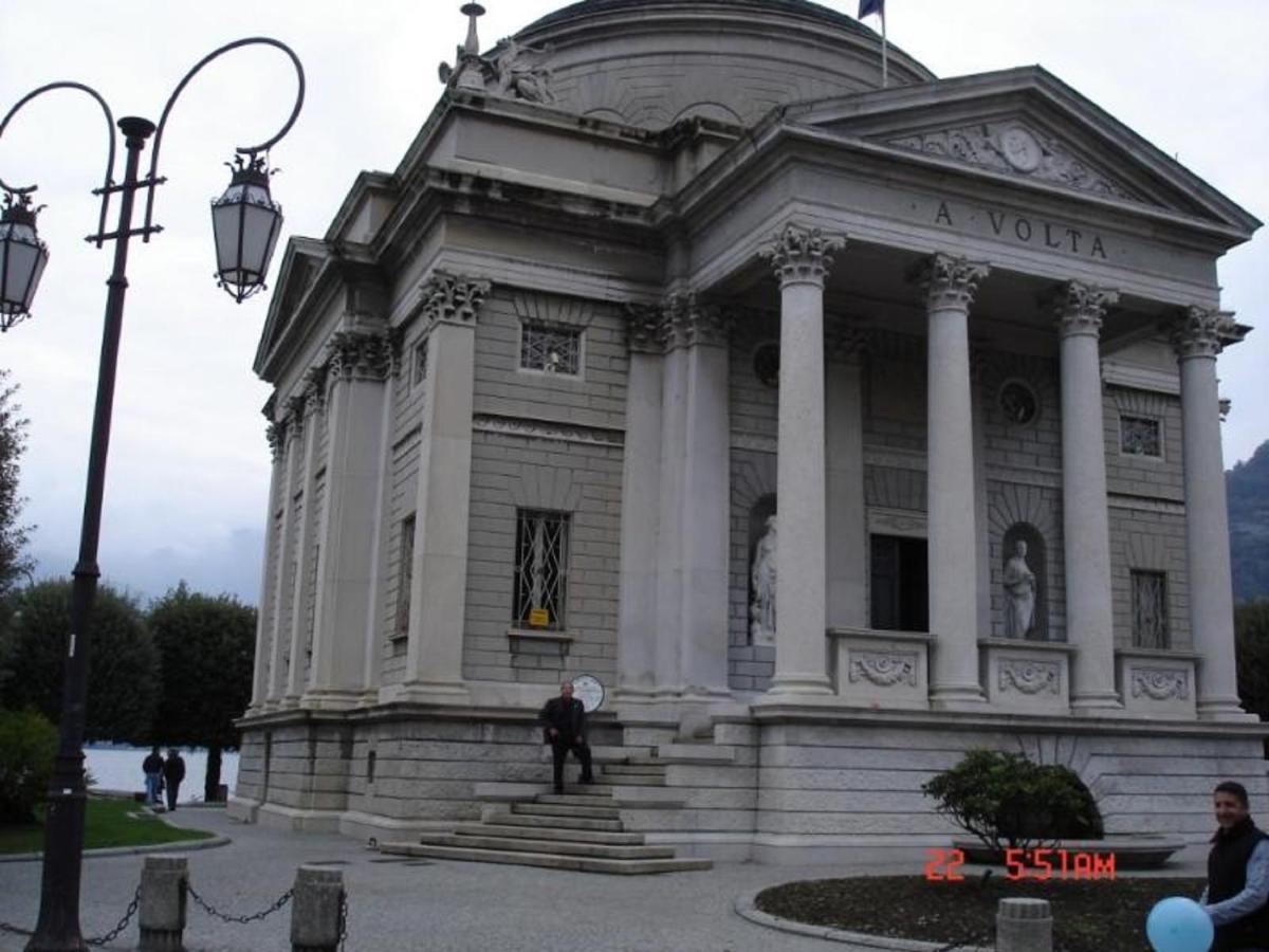 Appartamento Oasi Felice Комо Экстерьер фото